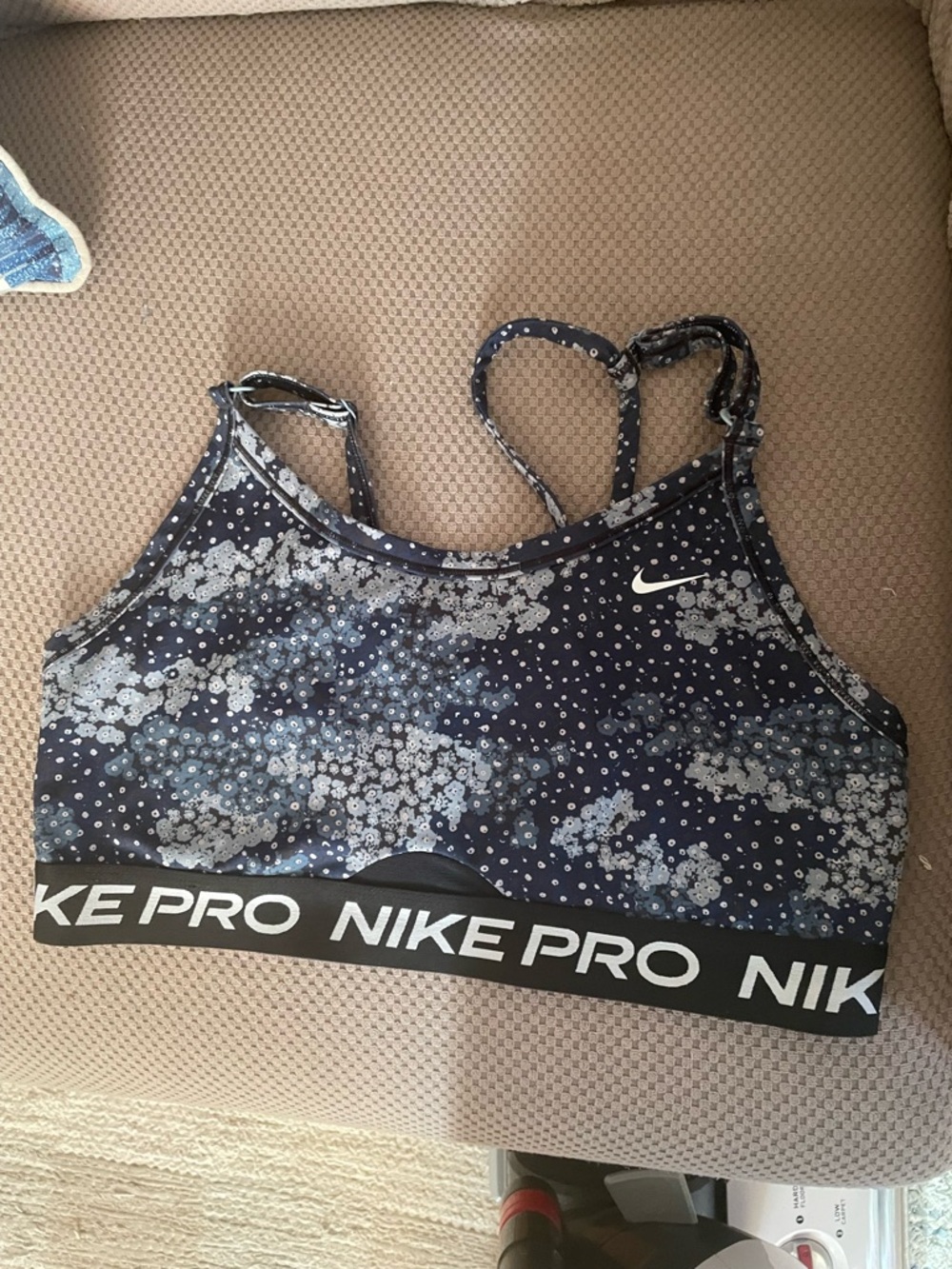 Nike Pro Women's Sports Bra Large